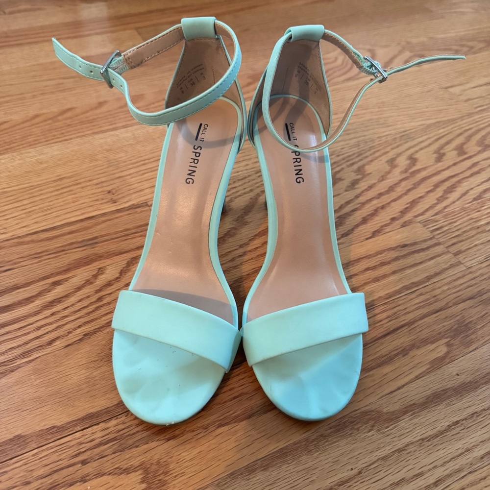 Call It Spring Women's Mint Green Heels